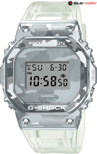 Casio G-Shock GM-5600SCM-1E фото