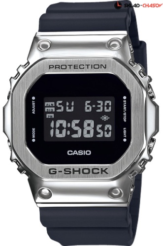 Casio GM-5600-1 фото