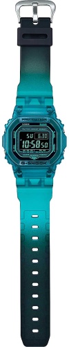 Casio G-SHOCK DW-B5600G-2E фото фото 5