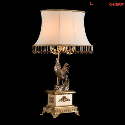 Бронзовый светильник Lampa A386 фото