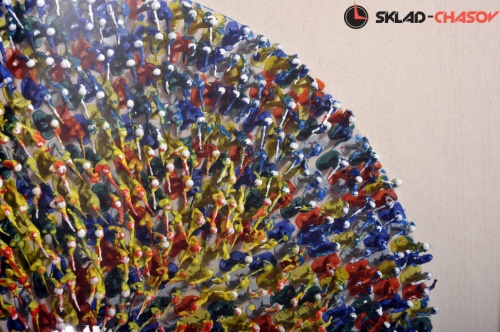 Панно из солдатиков "Пёстрый круг" фото фото 3