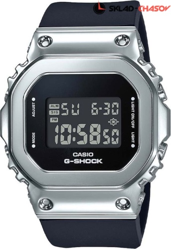 Casio G-Shock GM-S5600-1ER фото