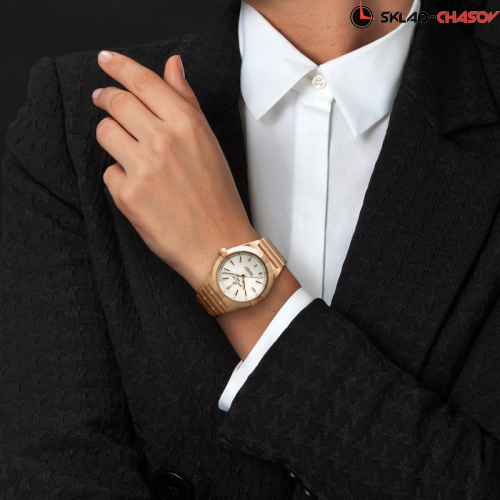 Breitling R10380101A1R1 фото фото 2